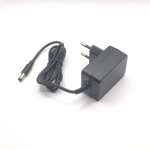 Chargeur de batteries standard 1.5Ah